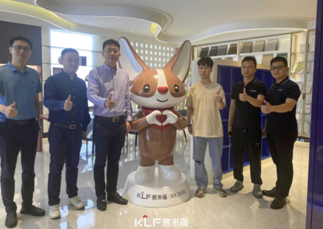 热烈欢迎中国建博会领导一行莅临尊龙凯时智能科技股份有限公司参观指导！